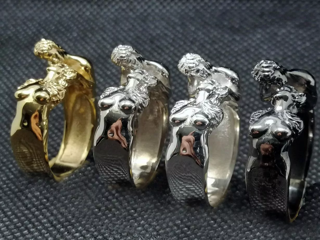 Nude couple farewell kiss