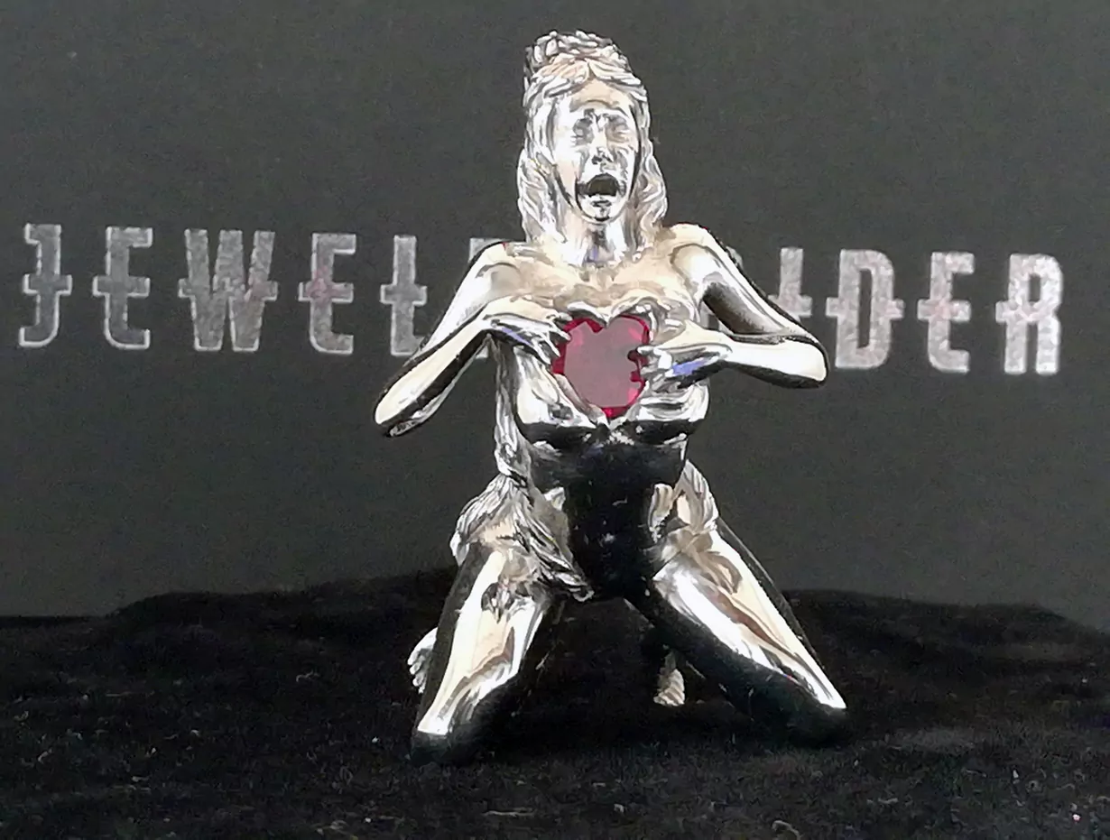 Take my heart nude girl pendant erotic jewelry JewelryRider Take my heart nude girl pendant - Image 10