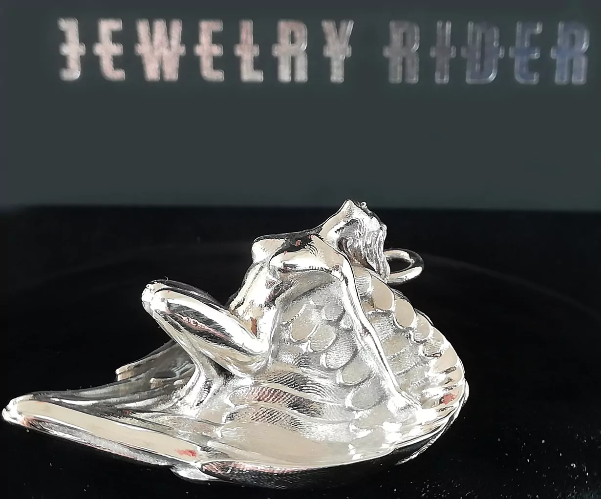 Guardian nude angel pendant - Image 4