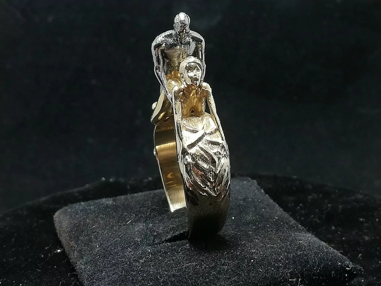 Couple Doggy style statement ring - Image 9