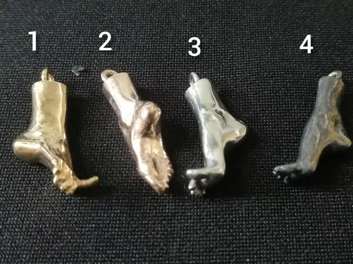 Bare sexy feet pendants - Image 7