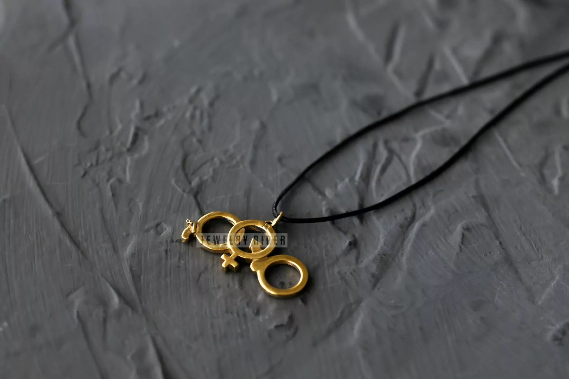Mistress and cuckold symbolic pendants - Image 3