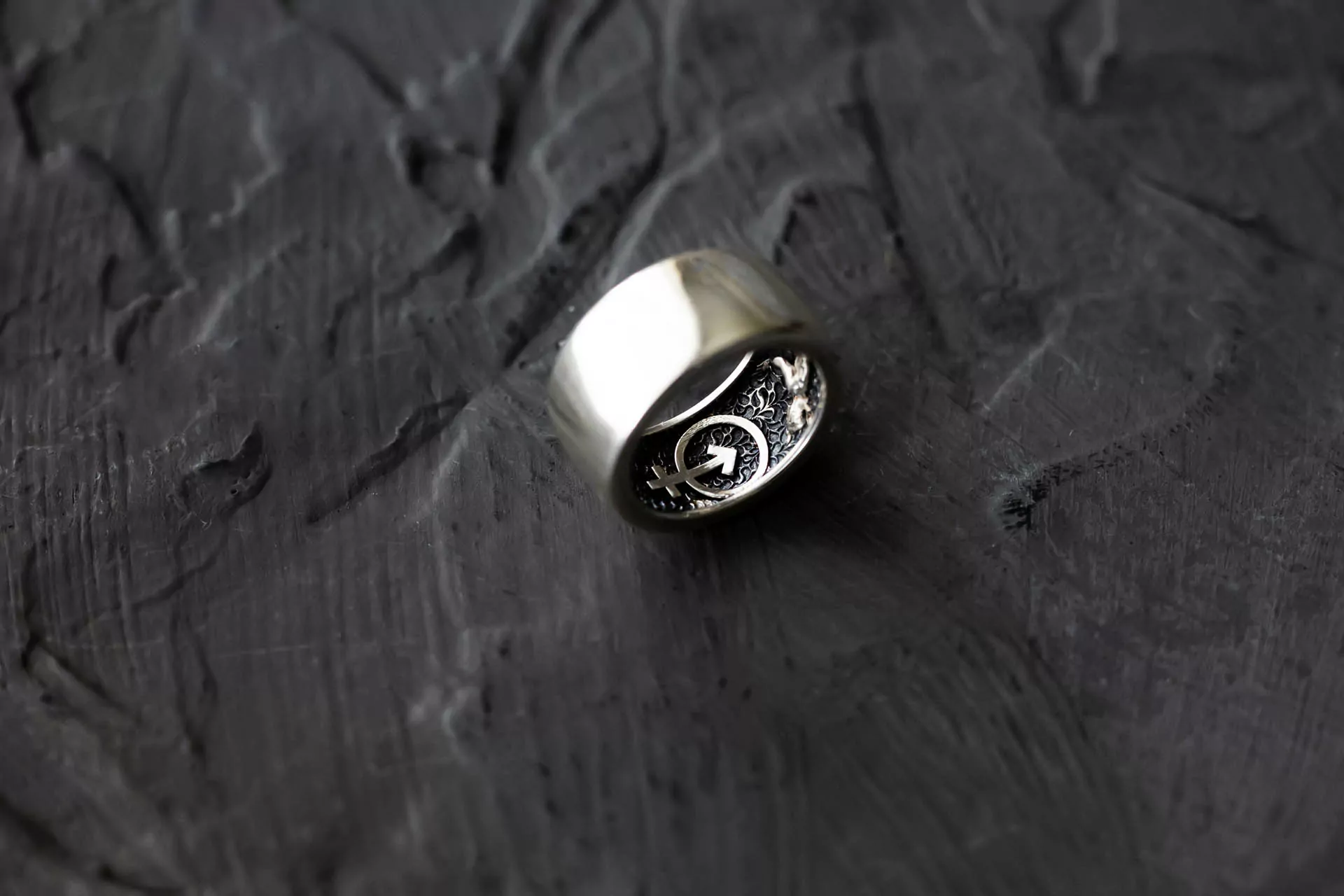 Custom made the secret sexual lovers orgy threesome ring - Image 3