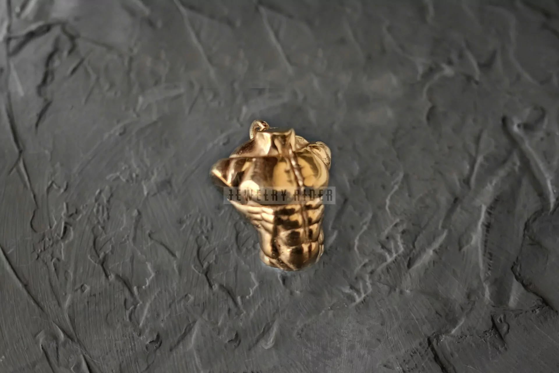Bodybuilder torso pendant - Image 2