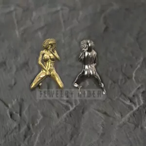 Curly, Afro Woman in an seductive sexy pose