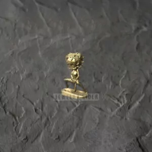 An erotic sculpture of Betty boop