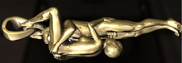 Standing couple 69 pose pendant - Image 4