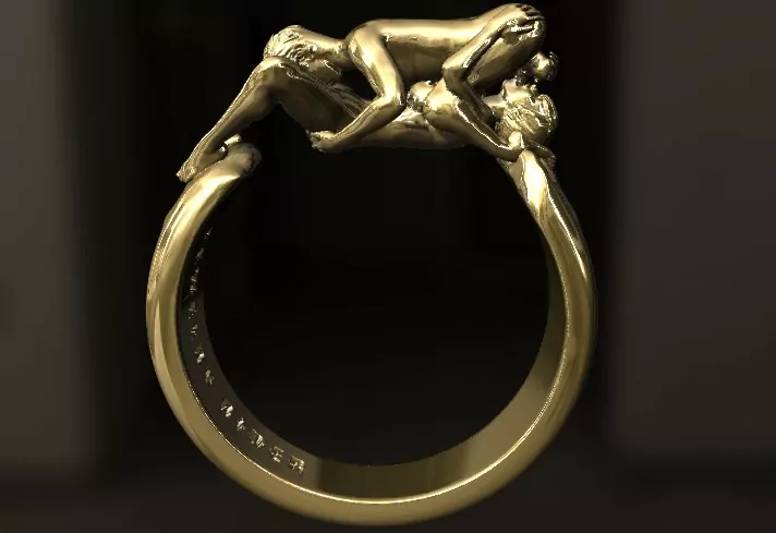 Reverse Couple 69 pose ring